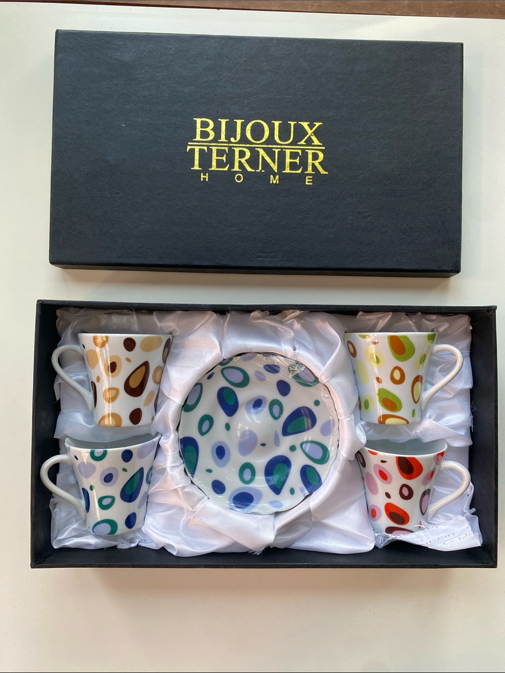 NWT Bijoux Terner Multicolor Dot Espresso Cups & Saucers Gift Set
